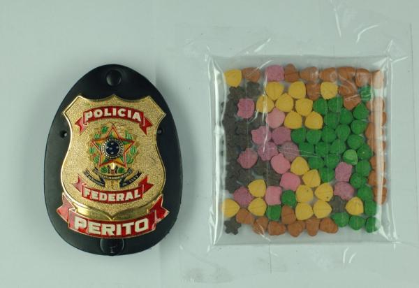 Estudante da UFPI é preso pela Polícia Federal suspeito de tráfico de ecstasy