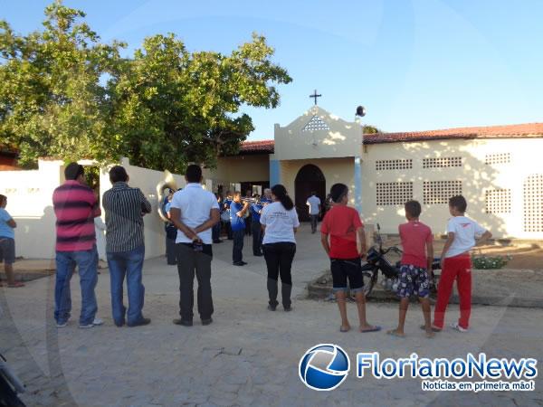Devotos marcam presen&ccedil;a(Imagem:FlorianoNews)