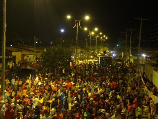 Coliga&ccedil;&atilde;o: ?Unidos Por Bar&atilde;o?(Imagem:FlorianoNews)