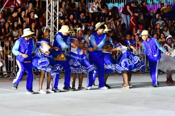 Vereadores de Floriano prestigiam abertura de Festival Regional da Tradi&ccedil;&atilde;o Junina Nacional(Imagem:CMF)