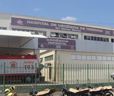 Preso internado pede para ir ao banheiro e foge do HUT