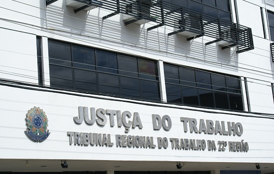 Após ação da OAB, Justiça determina efetivo mínimo de 30% em agências bancárias