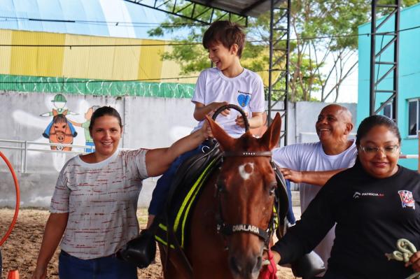 Serviço de Equoterapia completa 22 anos no Piauí e será expandido para mais um município