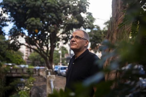 Fernando Pellon, "poeta diferenciado", é cantado por Fátima Guedes, Moacyr Luz e Mariana Baltar