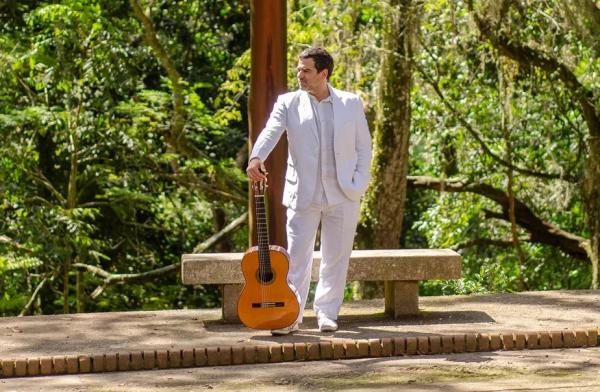 Pedro Miranda saúda a Mata Atlântica em single que incorpora o tema afro-brasileiro "Filha de cabocl