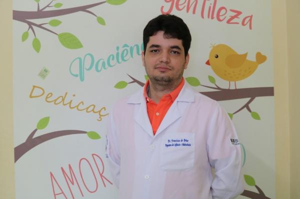 Psiquiatra Francisco Brito associa suic&iacute;dio com transtorno mental.(Imagem:Gilcilene Ara&uacute;jo/G1 PI)