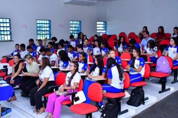 Prefeitura de Floriano realiza II F&oacute;rum Comunit&aacute;rio do Selo UNICEF(Imagem:Secom)
