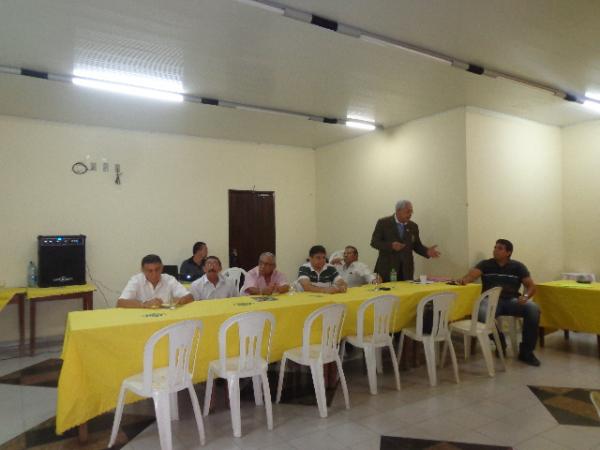 Realizada reuni&atilde;o preparat&oacute;ria para funda&ccedil;&atilde;o do Rotary Club de Bar&atilde;o de Graja&uacute;.(Imagem:FlorianoNews)