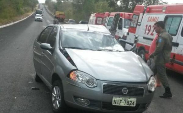 Acidente automobilístico na área de Floriano deixa um morto e quatro feridos