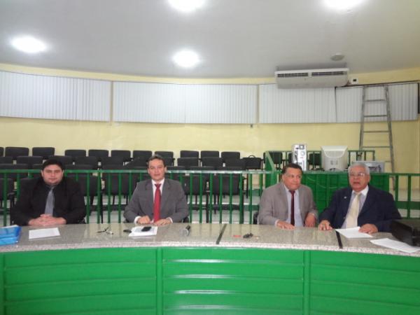 C&acirc;mara de Floriano aprovou em segundo turno Projeto de Lei do Poder Executivo.(Imagem:FlorianoNews)