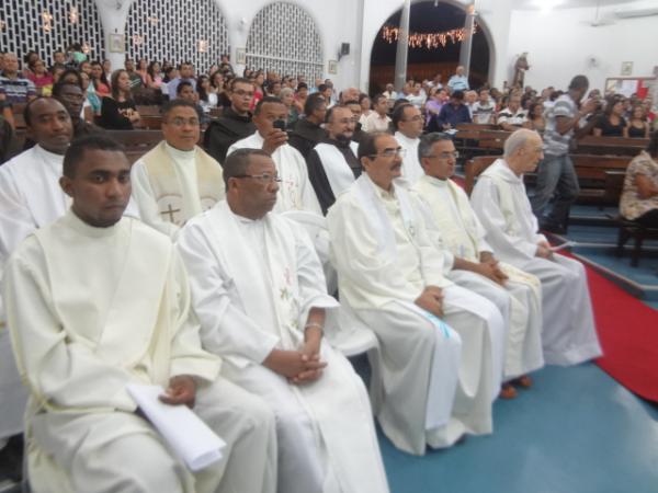 Frei Eduardo Ferreira &eacute; ordenado sacerdote em Floriano.(Imagem:FlorianoNews)