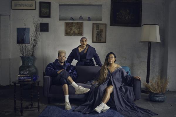 Trio Tuyo reúne Lenine e Drik Barbosa no segundo volume do álbum "Chegamos sozinhos em casa"