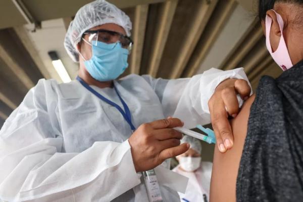 Municípios piauienses estão sem atualizar registro de vacinas contra a covid-19