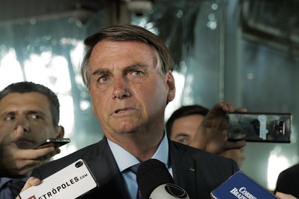 Bolsonaro anuncia reajuste, e salário mínimo passará de R$ 1.039 para R$ 1.045