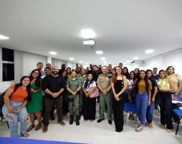  Pol&iacute;cia Militar participa de roda de conversa com estudantes de Direito na FAESF.(Imagem:Reprodu&ccedil;&atilde;o/Instagram)