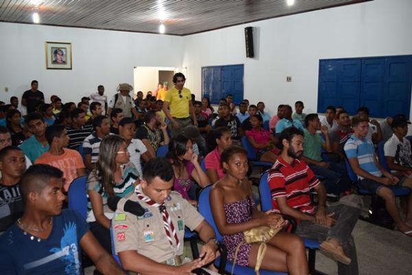 Trinta candidatos s&atilde;o selecionados para os testes finais da Brigada de Inc&ecirc;ndio.(Imagem:Waldemir Miranda)