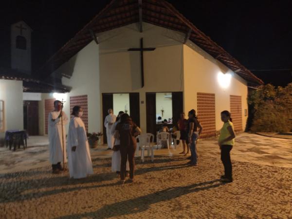 Carreata marca in&iacute;cio dos festejos de S&atilde;o Pio de Pietrelcina em Floriano.(Imagem:FlorianoNews)