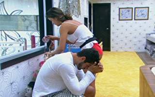 Após saber de Laisa que ela chorava por outro, Yuri fica pensativo