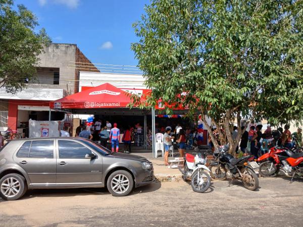  Lojas Vamol inaugura filial em Bar&atilde;o de Graja&uacute;-MA com grande festa e ofertas especiais.(Imagem:FlorianoNews)