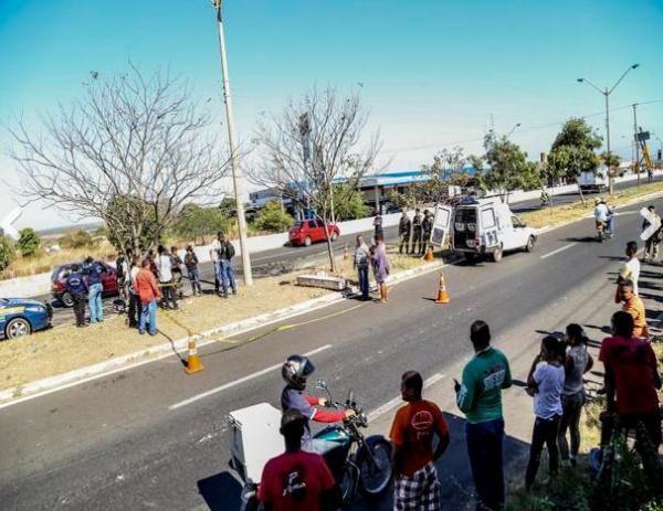 Suspeito de furto &eacute; encontrado morto pr&oacute;ximo ao viaduto do Lourival Parente(Imagem:Thiago Amaral)