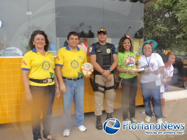 Rotary Club, PRF e Secretaria de Sa&uacute;de realizam campanha de tr&acirc;nsito em Floriano.(Imagem:FlorianoNews)