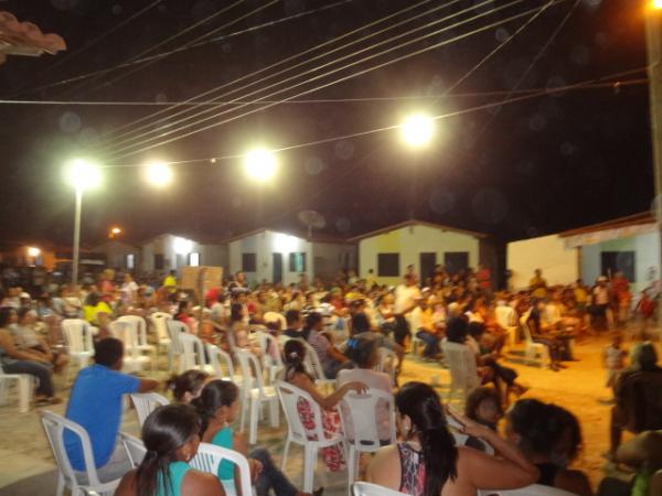 Coliga&ccedil;&atilde;o: Floriano Seguindo em Frente(Imagem:FlorianoNews)