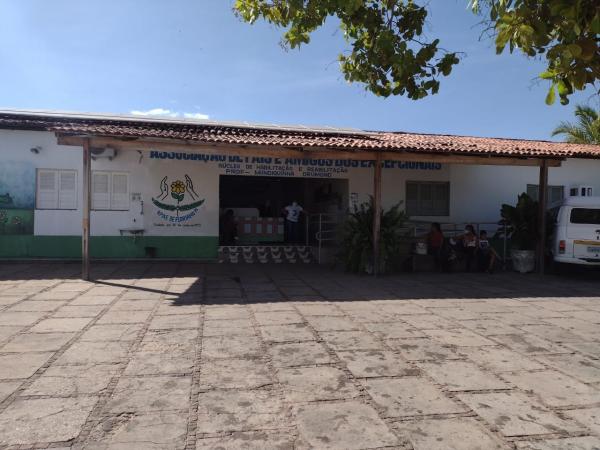 Apae Floriano dá início a Semana Nacional da Pessoa com Deficiência Intelectual e Múltipla