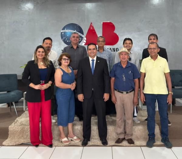 OAB Floriano promove encontro com entidades empresariais para fortalecer parcerias