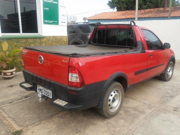 PM localiza arma no interior de automóvel em Floriano.(Imagem:Jc24horas)