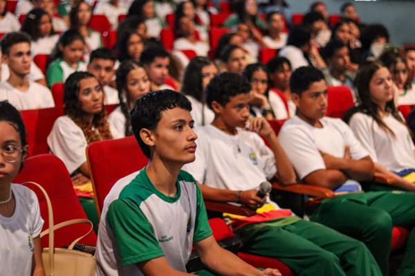 Seduc promove bate-papo literário com Frei Betto para 400 estudantes da rede estadual.(Imagem:Divulgação)