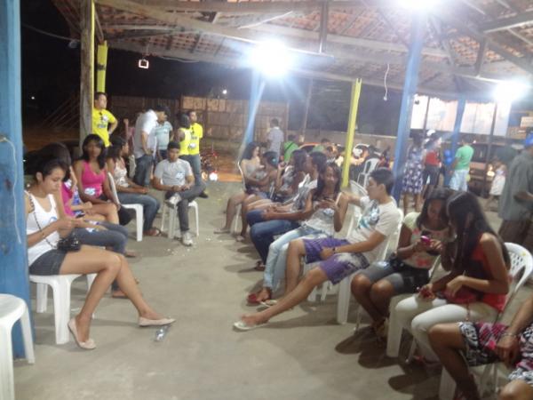 Inaugurado comit&ecirc; pol&iacute;tico de En&eacute;as Maia e Ana Cleide.(Imagem:FlorianoNews)