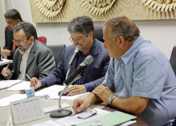 CCJ aprova 'botão do pânico' para mulheres vítimas de violência no Piauí