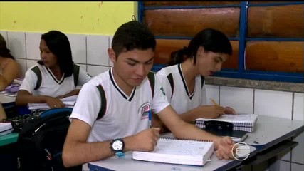 Falta de professores na rede estadual deixa alunos sem aula em Teresina