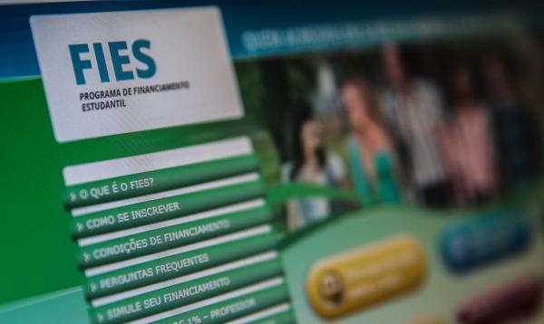 Prorrogado prazo para validar documentos usados em inscrição no Fies