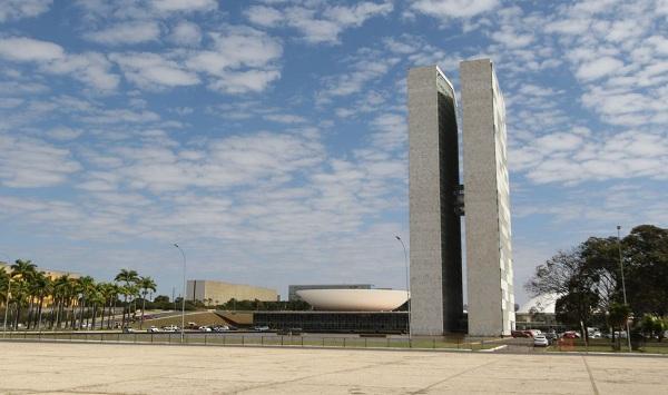 Câmara e Senado elegem suas presidências na quarta-feira (1º)