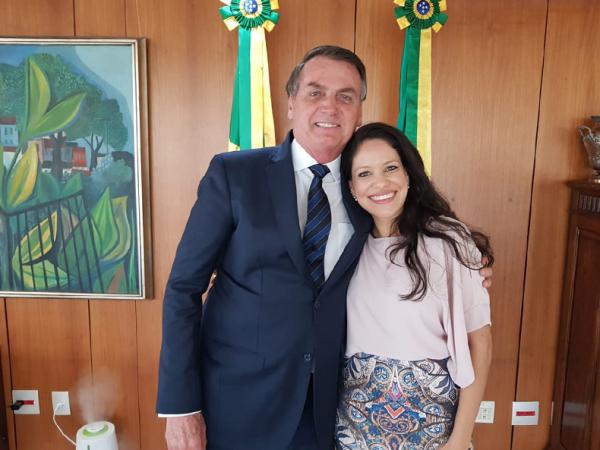 Com aval de Bolsonaro, Rubenita será candidata em Teresina