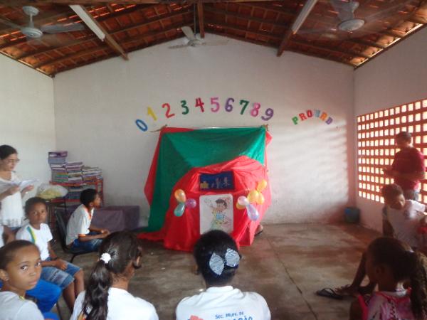 Os Brincantes de Pedagogia realizaram projeto O Contador de Estórias em Floriano.(Imagem:FlorianoNews)