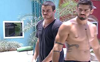 Brothers discutem sobre contribuição de estalecas para compra