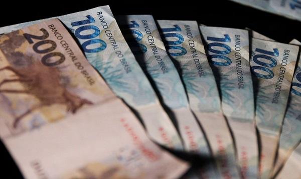 Receita abre consulta para 3º lote de restituição do Imposto de Renda