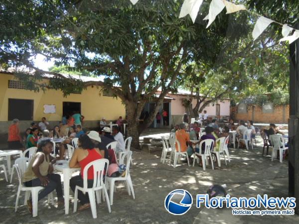 Feijoada na Casa Kolping arrecada fundos para manuten&ccedil;&atilde;o da institui&ccedil;&atilde;o.(Imagem:FlorianoNews)