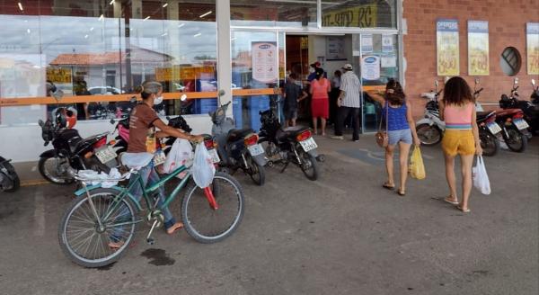Natal aquece as vendas no com&eacute;rcio de Floriano(Imagem:FlorianoNews)