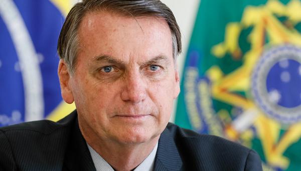Bolsonaro diz que tentará revogar lei de medidas contra a Covid-19