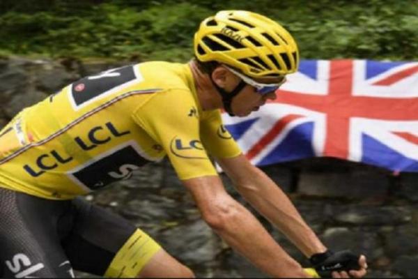 Tetracampeão da Volta da França, Froome cai no antidoping de prova espanhola