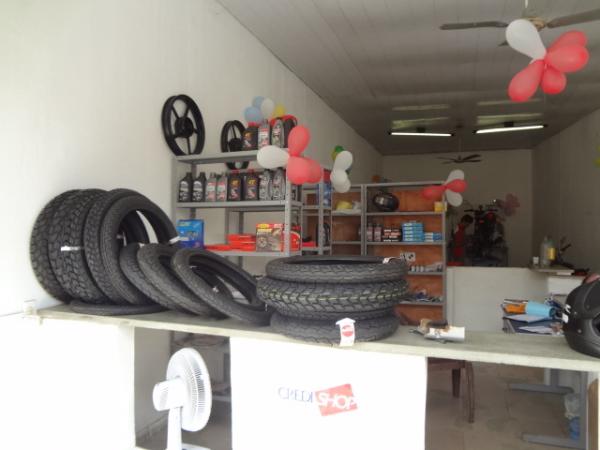 JN Motos inaugura loja de pe&ccedil;as e acess&oacute;rios em Floriano.(Imagem:FlorianoNews)