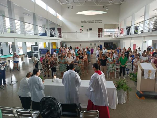 Sesc Beira Rio realiza celebração de Páscoa com participação ativa do grupo 60+