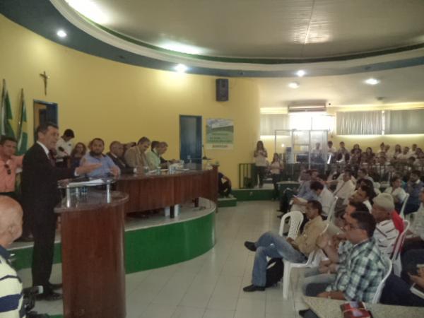 Audiência pública debate processo de terceirização do Hospital Tibério Nunes.(Imagem:FlorianoNews)
