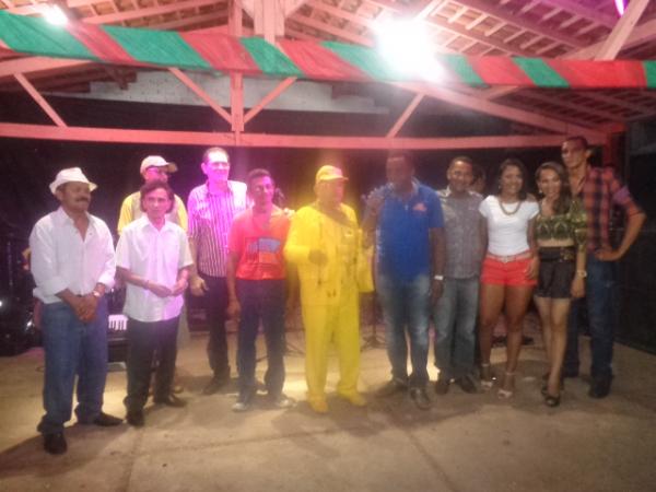 Projeto Amarelinho realizou Show Gente Nossa "Os Tocáveis" 2014