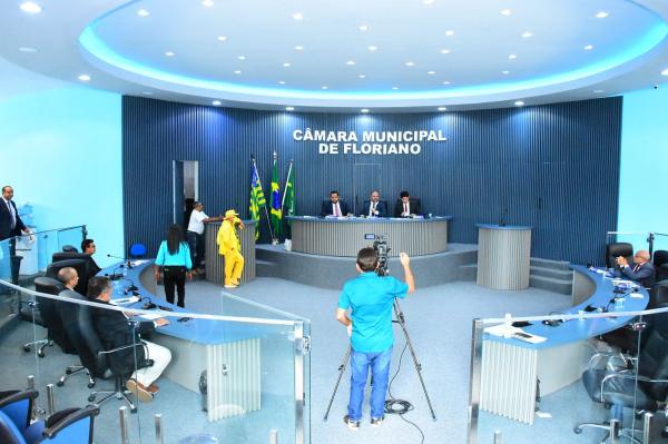  C&acirc;mara de Floriano encerra sess&atilde;o sem votar os projetos da pauta do dia(Imagem:CMF)
