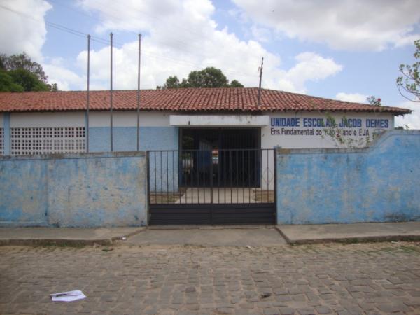 Colegio Jacob Demes(Imagem:reda&ccedil;ao)