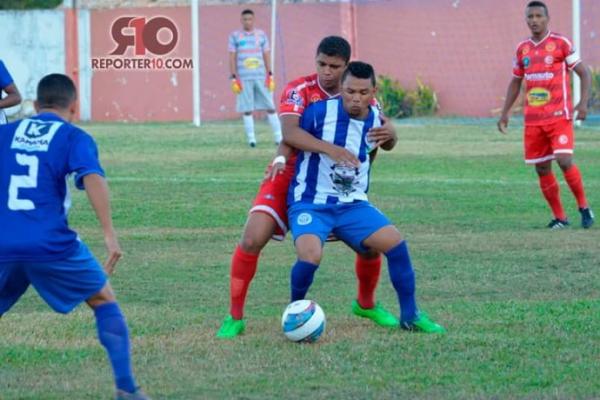 Jogadores do Comercial-PI reclamam salários atrasados após fim da Série B